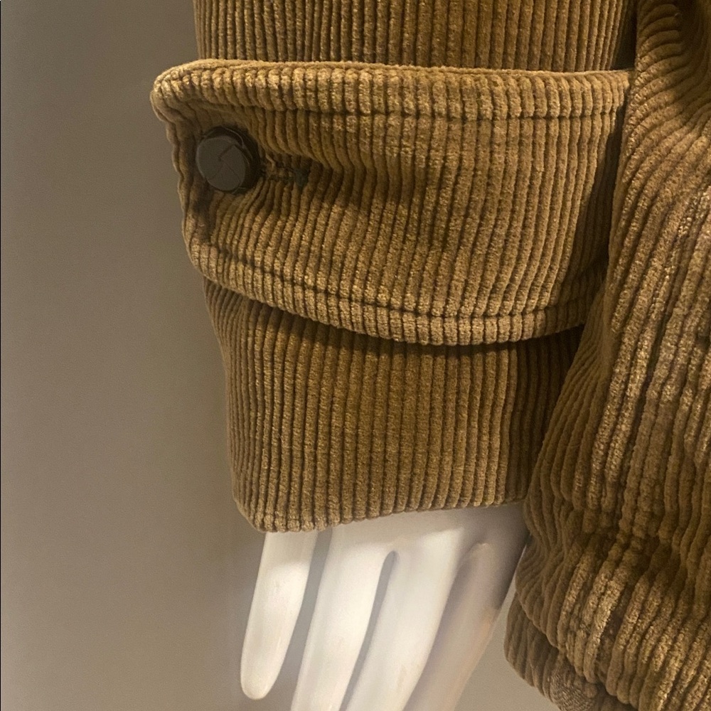 Vintage Corduroy Jacket with Sherpa Collar - Picture 5 of 11